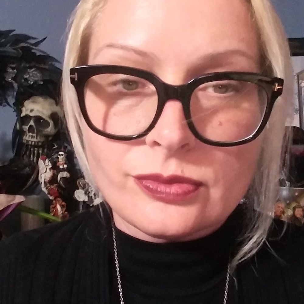 Meet your Posher, Samantha